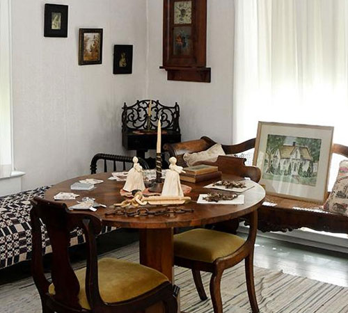 Hotel Accommodation in Le Sueur, MN